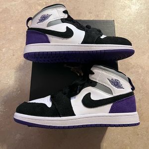 Jordan 1 Mid SE PS Violet Court Size 2Y